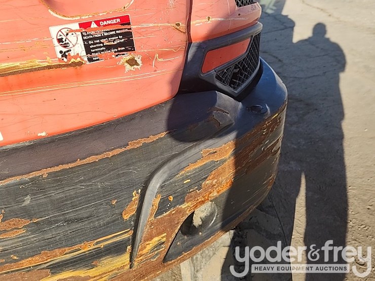 2017-kubota-kx033-4-image-16