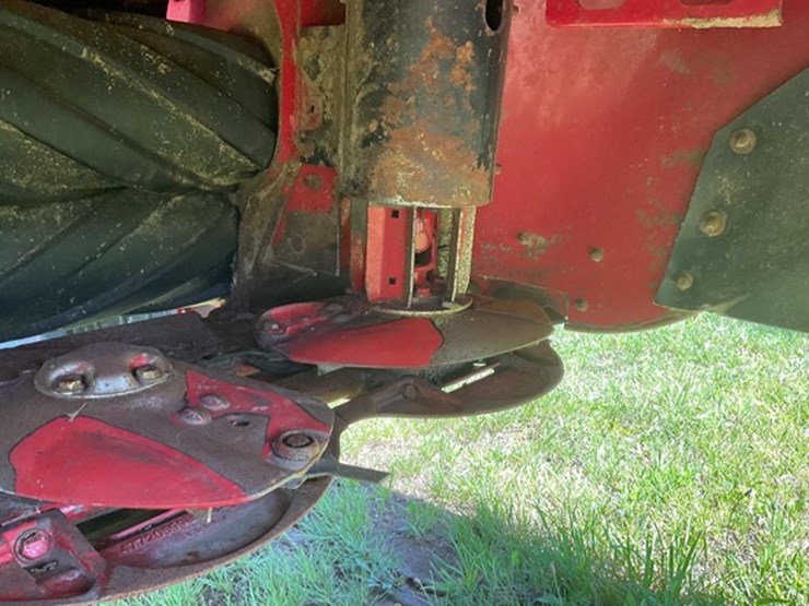 2021-case-ih-dc133-image-21