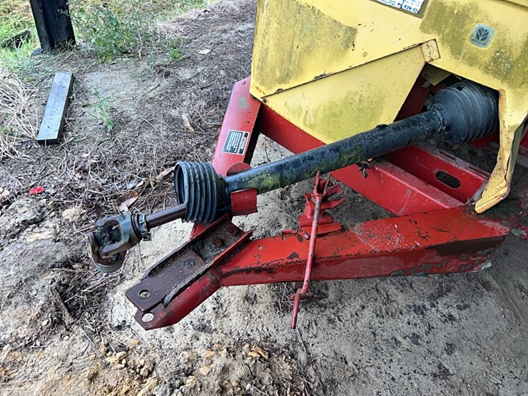 new-holland-358-image-4