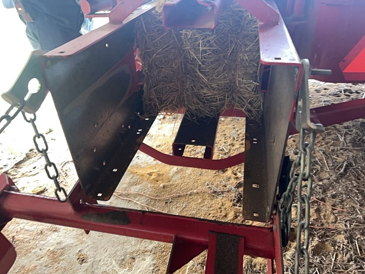 new-holland-bc5070-image-6