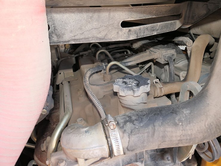 2017-jcb-3ts-8w-image-15