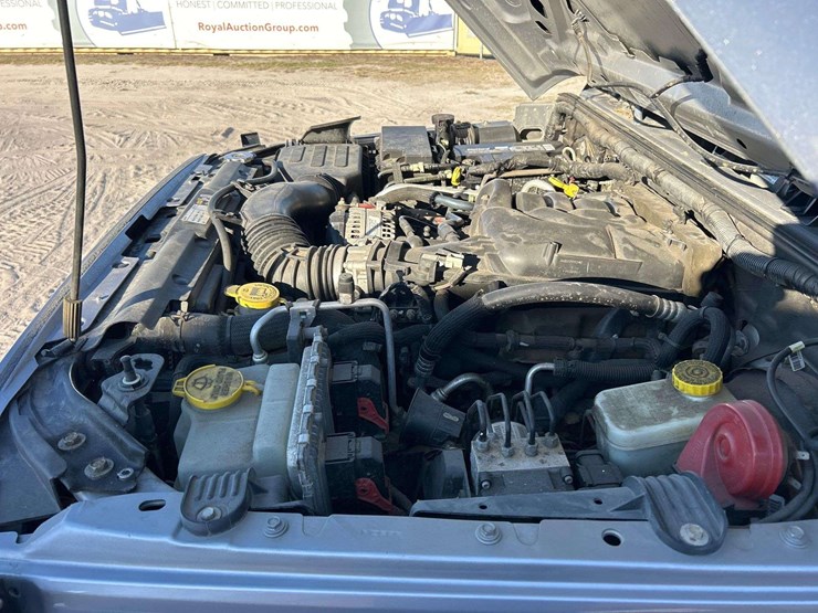 2013-jeep-wrangler-image-8