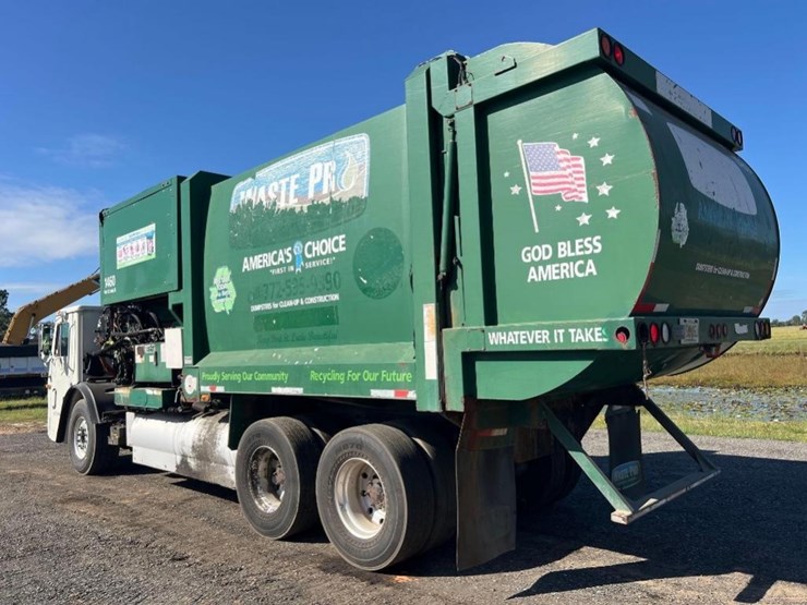 2015-mack-leu633-image-2