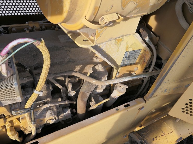 caterpillar-d5m-image-33