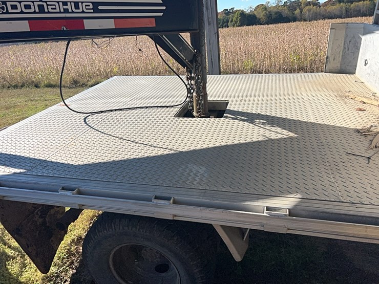 2001-ford-f350-image-18