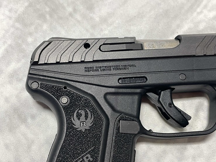 #5186-•-ruger-lcp-ll,-22-lr-semi-auto-pistol,-sn:-381042143,-(neenah,-wi)-image-9