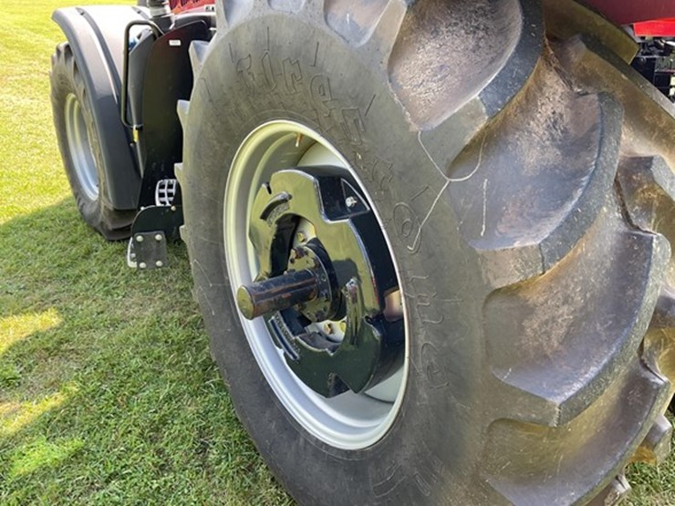 2020-case-ih-magnum-180-image-14