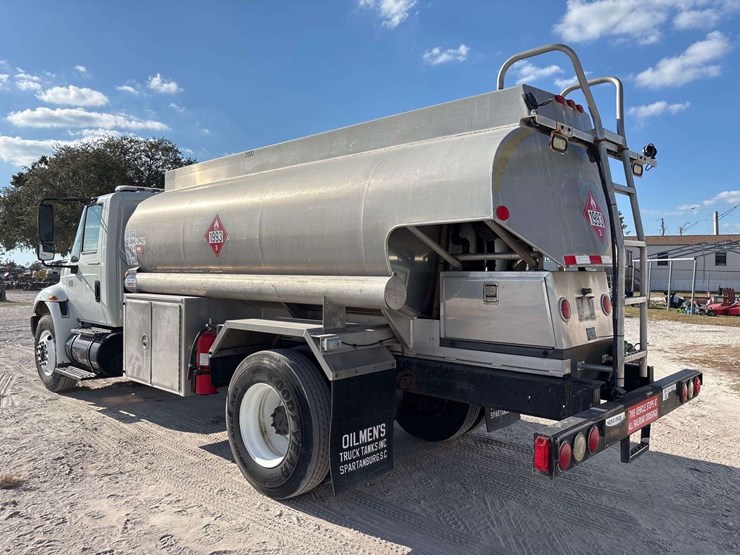 2006-international-durastar-4300-image-4