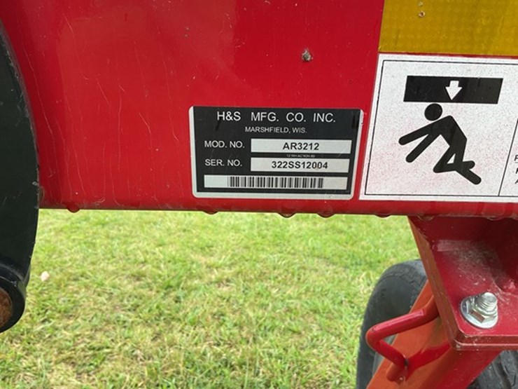 #26-•-2023-h-&-s-ar3212-hay-rake-image-17