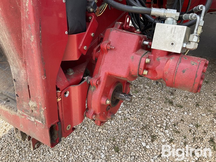 2008-case-ih-2588-image-18