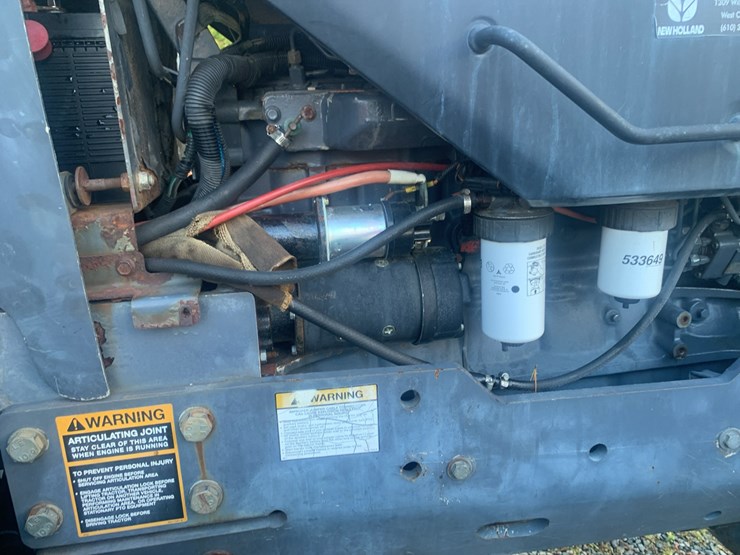 new-holland-tv140-image-16