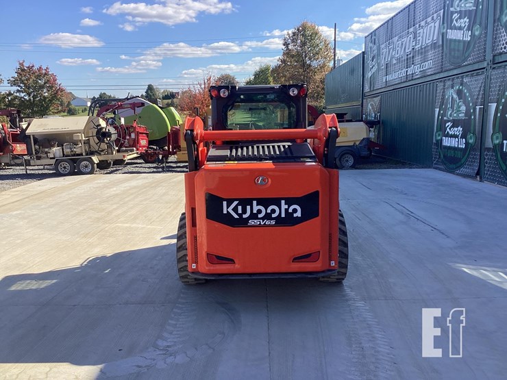 2025-kubota-ssv65-image-3