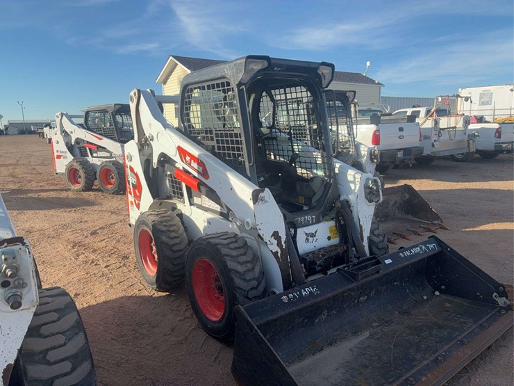 2021-bobcat-s590-image-2