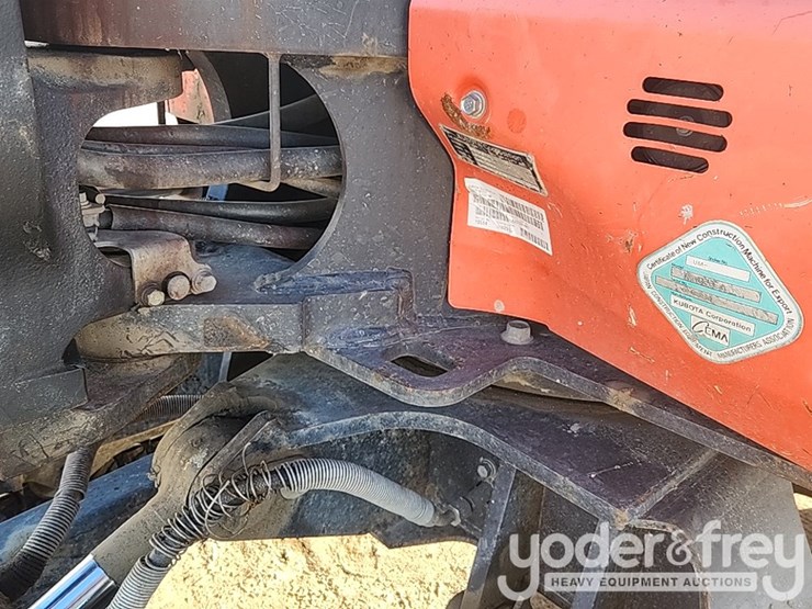 2017-kubota-kx033-4-image-24