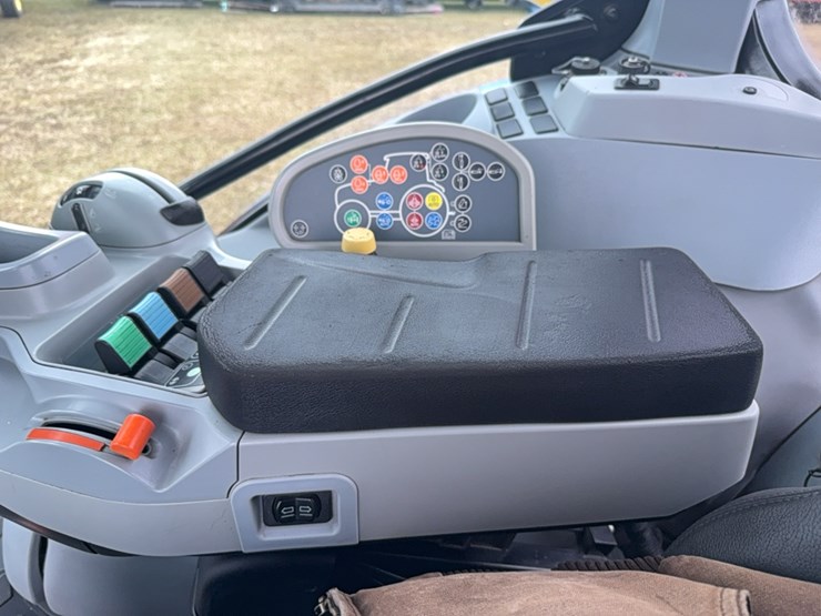 new-holland-t7.260-image-112