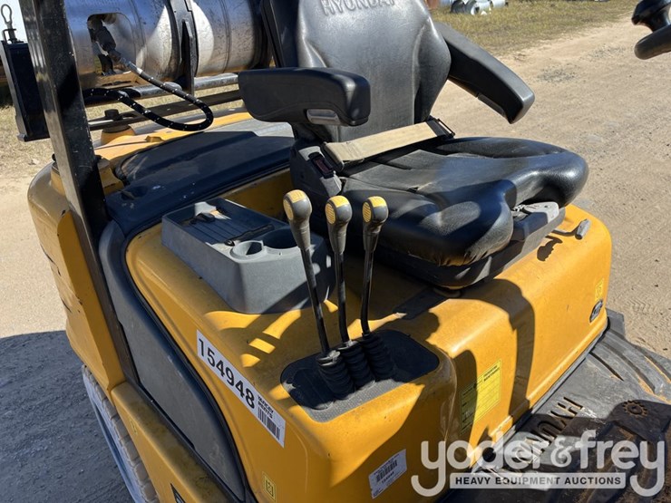 2018-hyundai-25g-7m-image-6