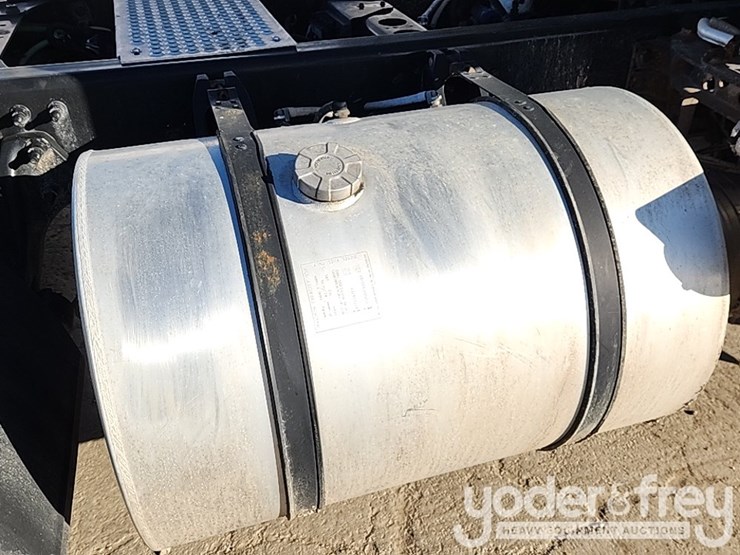 2021-international-rh613-image-43