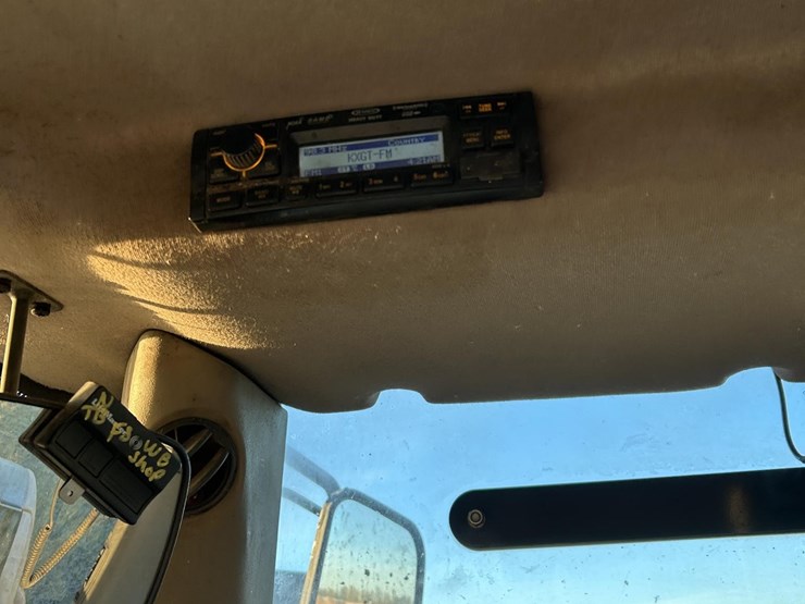 2014-case-721f-xr-image-72