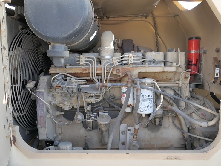 1990-sky-trak-6000m-image-15