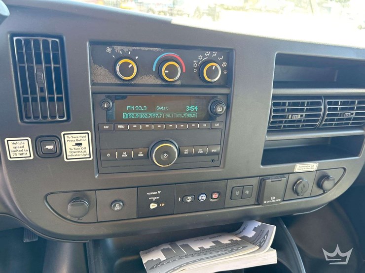 2019-gmc-3500-image-15