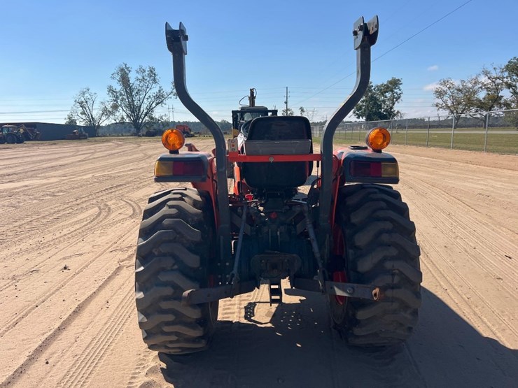 kubota-l3800d-image-3