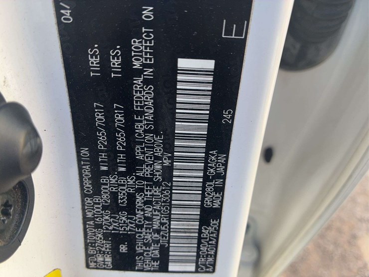 2016-toyota-4-runner-image-33