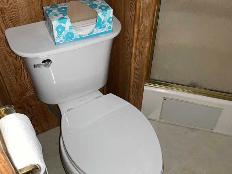 #2251-•-1997-hy-line-travel-trailer-image-28