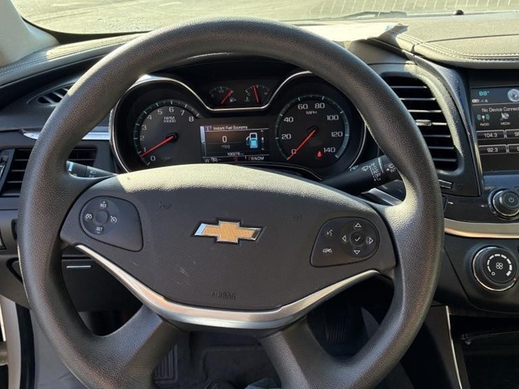 2018-chevrolet-impala-sedan-image-14