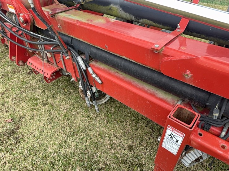 case-ih-1230-image-53