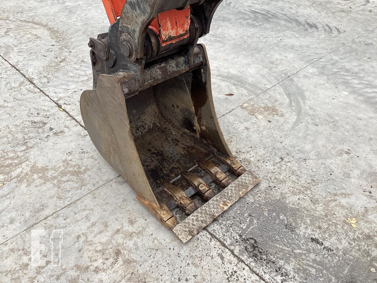 2018-kubota-kx080-4-image-9