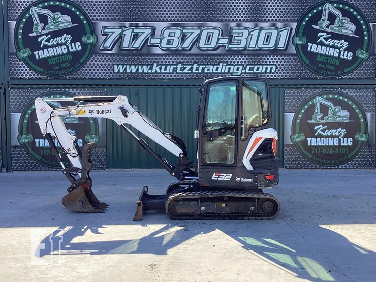 2021-bobcat-e32i-image-1