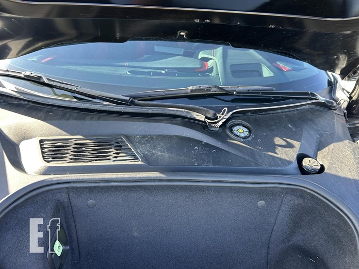 2021-chevrolet-corvette-image-41