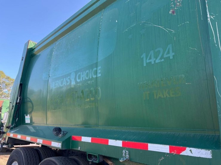 2014-mack-leu613-image-19