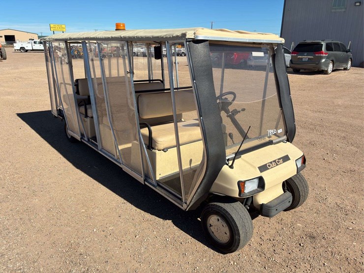 club-car-golf-cart-image-2