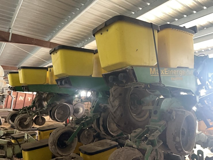 john-deere-1720-image-9
