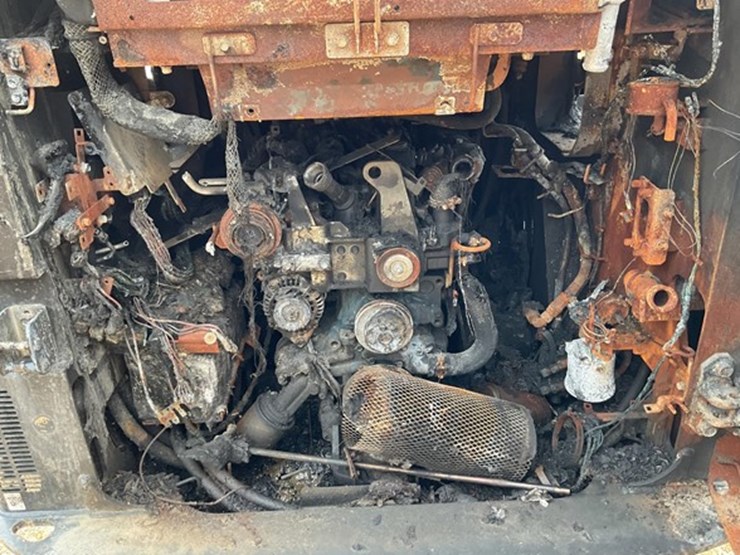 2024-kubota-svl75-3-image-12