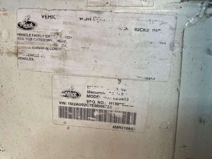 2014-mack-leu613-image-44