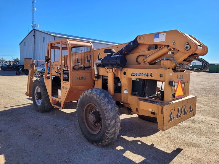 lull-1044c-54-image-7