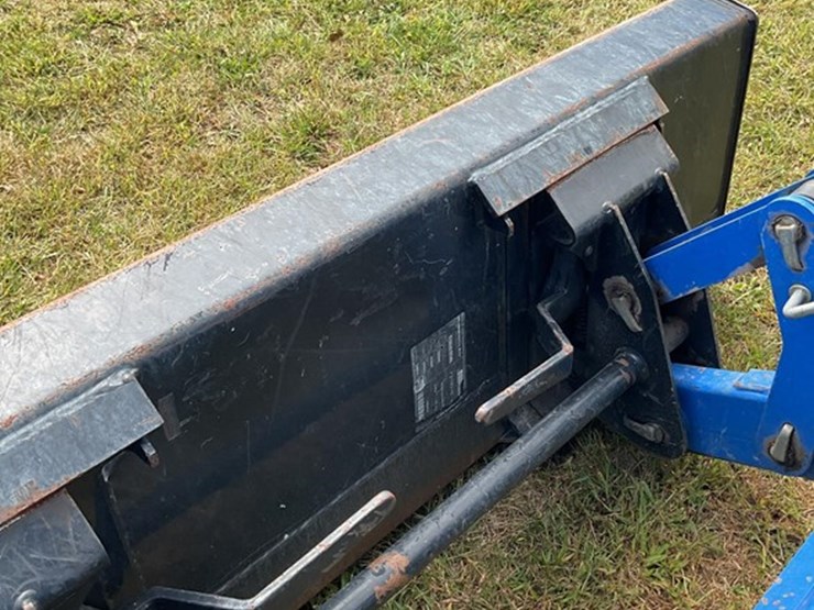 2015-new-holland-boomer-33-image-18