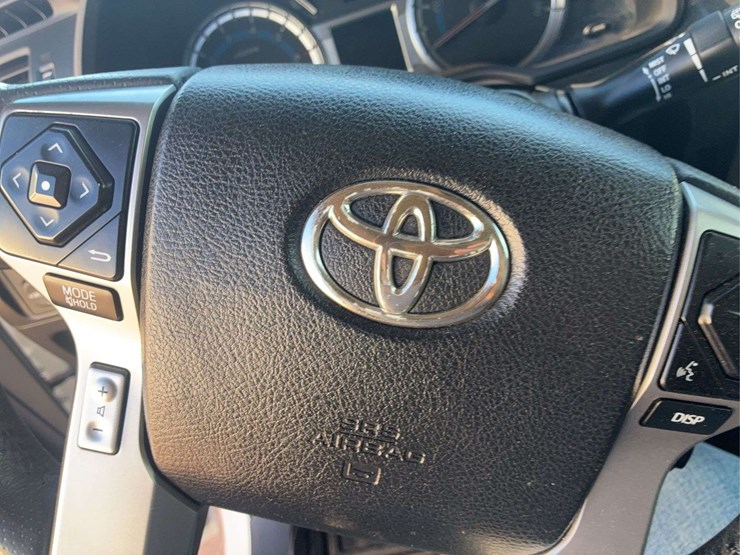 2016-toyota-4-runner-image-22