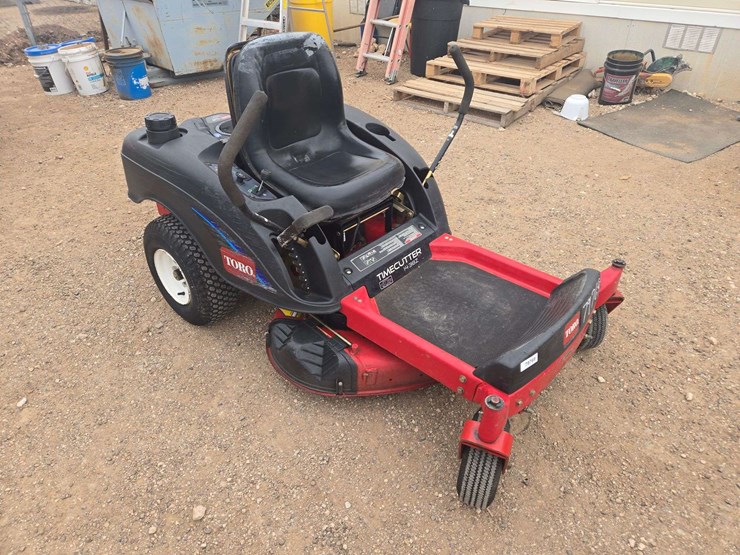 toro-timecutter-1438z-image-2