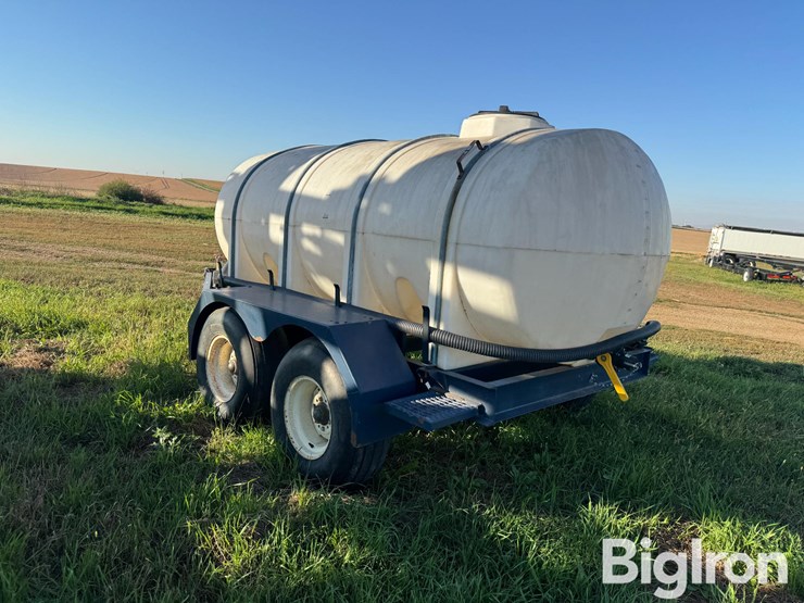 schaben-1500-gal-nurse-tank-trailer-image-7