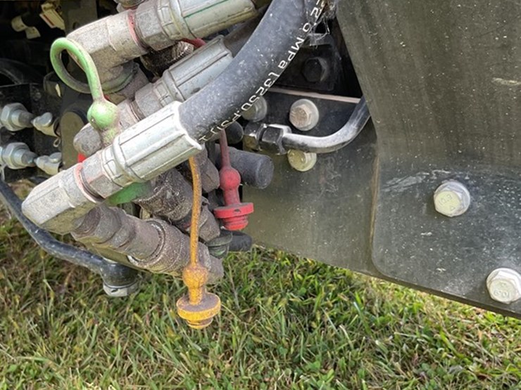 2015-new-holland-boomer-33-image-12