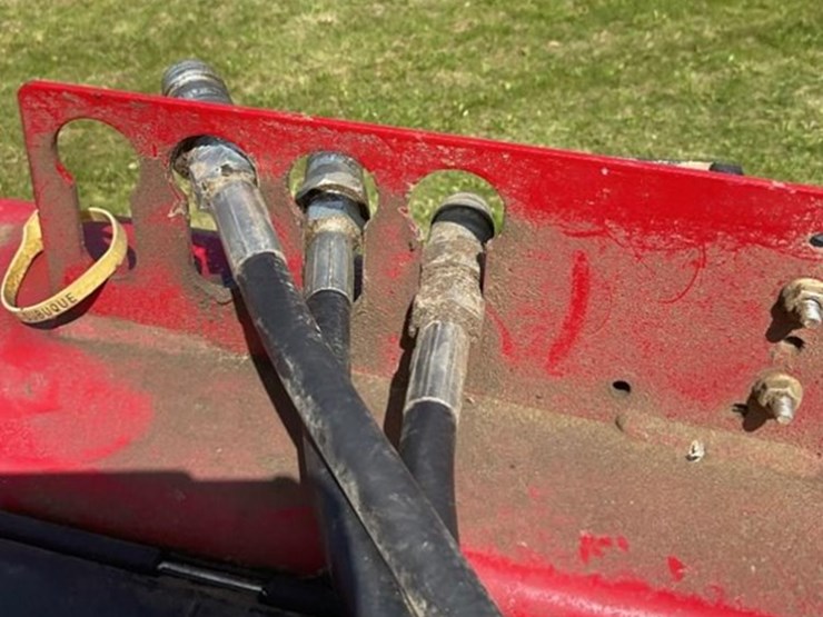 2023-case-ih-dc103-image-13