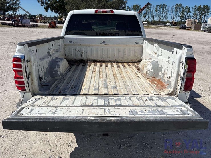 2015-chevrolet-silverado-1500-image-9
