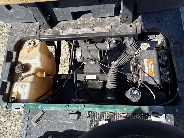 2006-e-z-go-st350-image-8