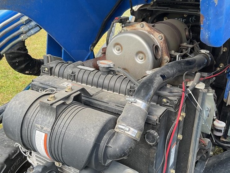 2015-new-holland-boomer-33-image-22