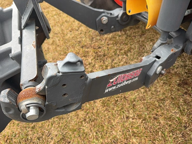 kubota-m7-172-premium-image-48