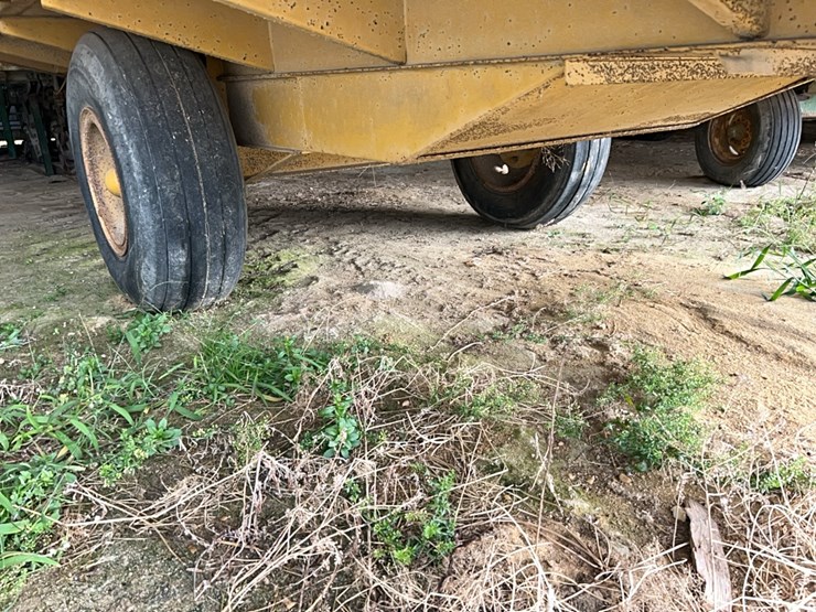 peanut-trailer,-single-axle-image-2