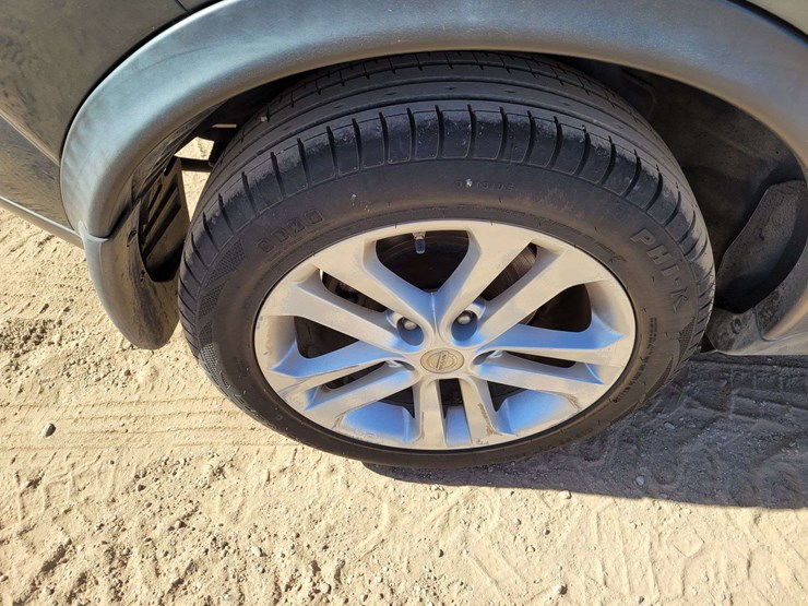 2012-nissan-juke-image-19